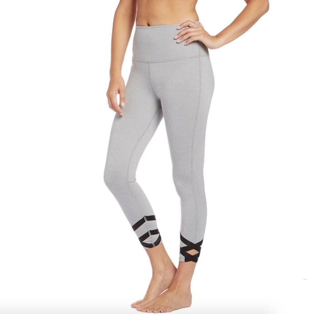Beyond Yoga Overture Strappy Ballet Mid Leggings Gray Pintuck
